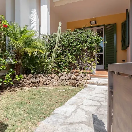 Appartement Baia 71 *